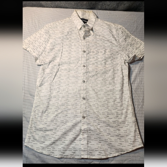 Marc Anthony Other - Marc Anthony Luxury Slim FitShort Sleeved Button Up Shirt Size Small